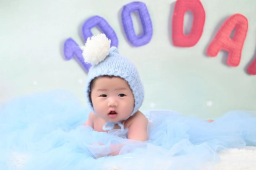 保亭宝宝腿纹不对称